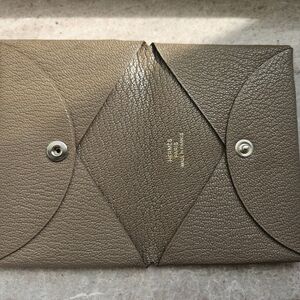 Hermès Taupe Leather Envelope Wallet Calvi Card
